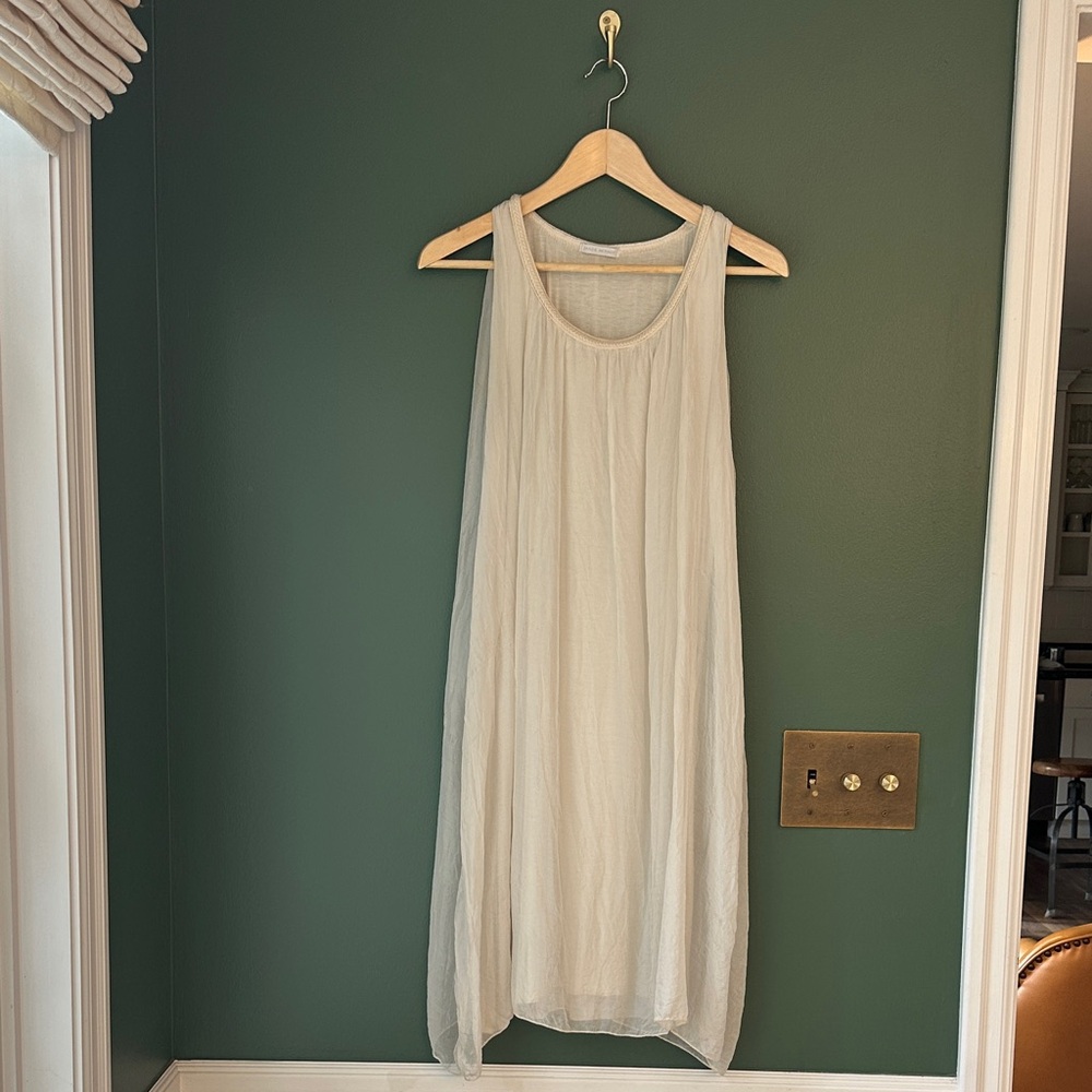 Flowy Cream Sleeveless Dress